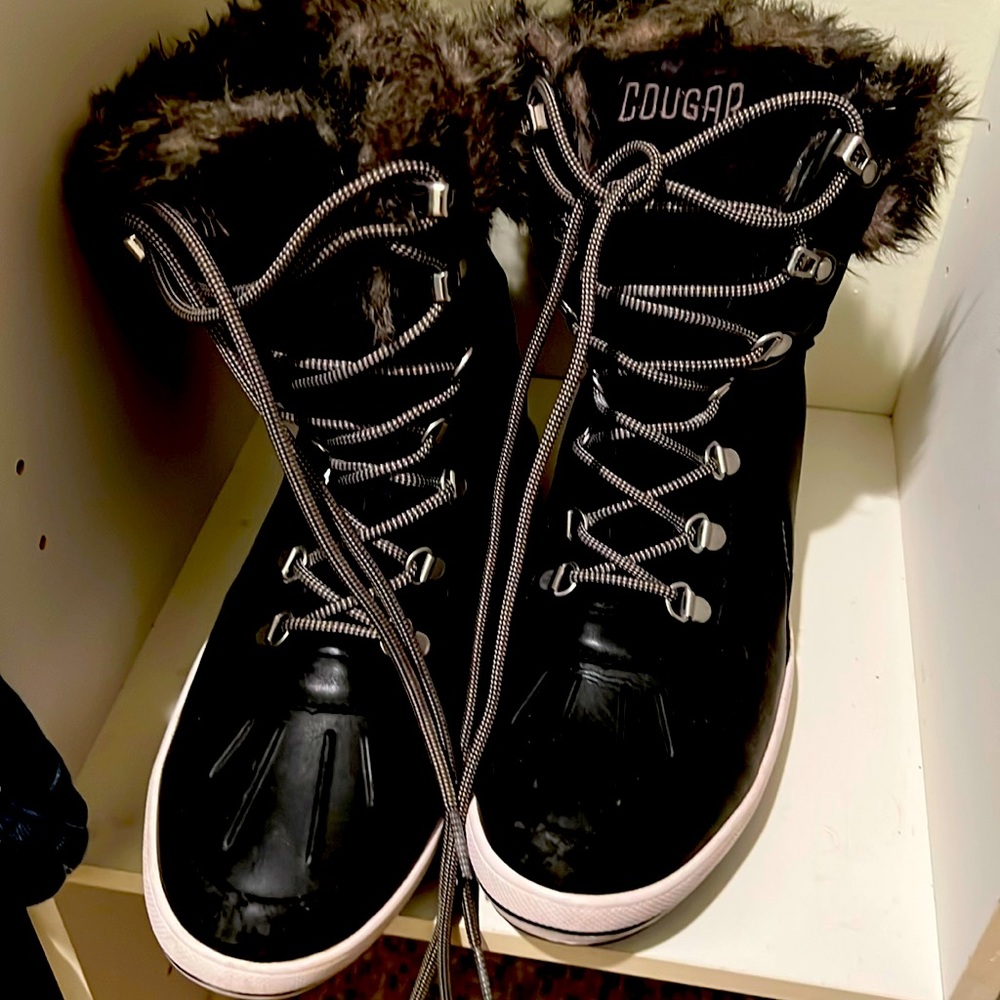 Waterproof winter boots very warm